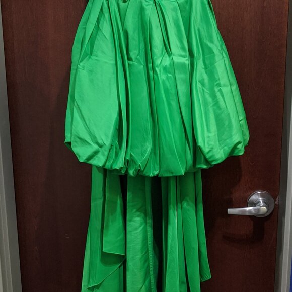 Flirt Prom P1637 Size 6 Green High Low Dress - Picture 2 of 7